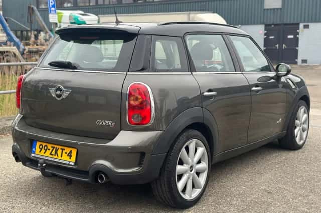 MINI Countryman (2011) thumbnail 5