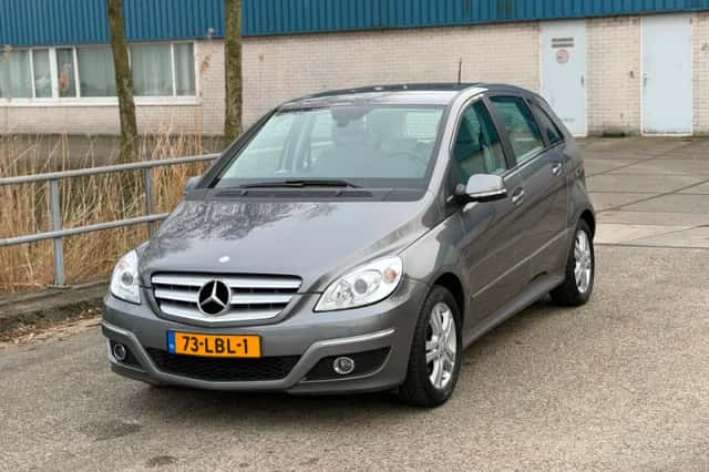 Mercedes-Benz B-Klasse (2010) thumbnail 1