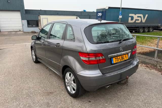 Mercedes-Benz B-Klasse (2010) thumbnail 5