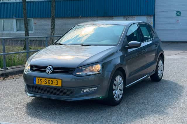 Volkswagen Polo (2012) thumbnail 1