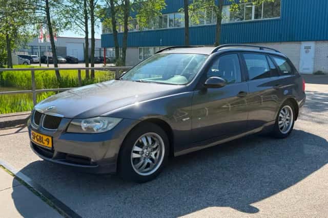 BMW 3-Serie (2007) thumbnail 2