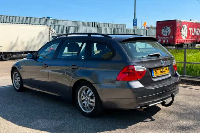 BMW 3-Serie (2007) thumbnail 3
