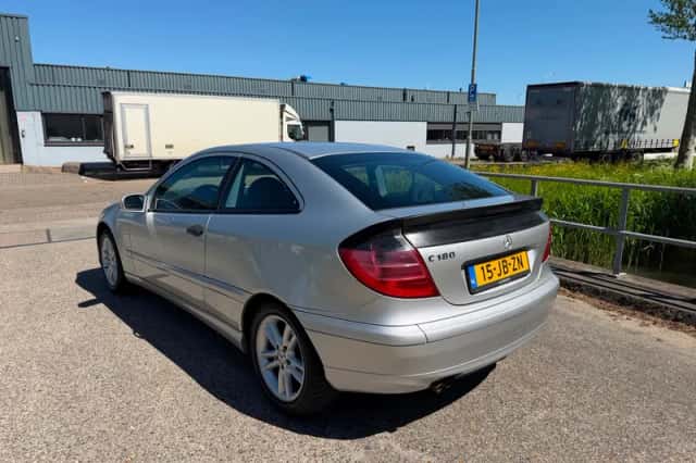 Mercedes-Benz C-Klasse (2002) thumbnail 6