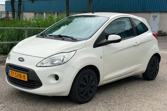 Ford Ka (2012) thumbnail 2