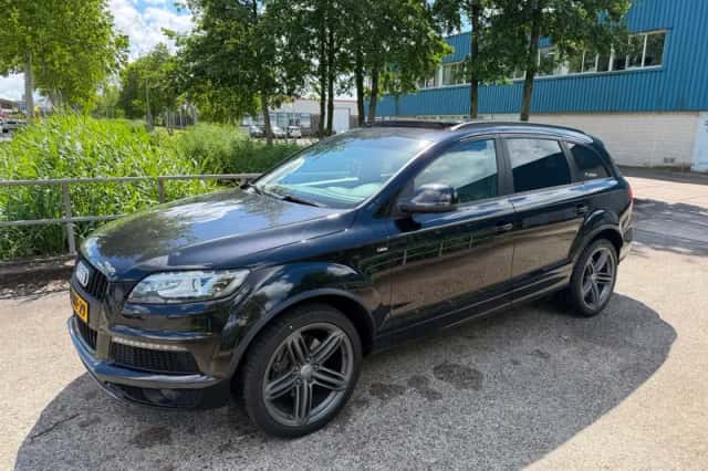 Audi Q7 (2013) thumbnail 3