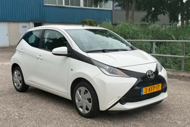 Toyota Aygo (2014) thumbnail 6