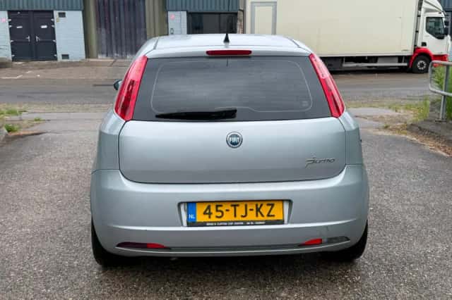 Fiat Grande Punto (2006) thumbnail 3