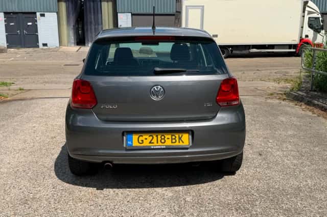 Volkswagen Polo (2011) thumbnail 4