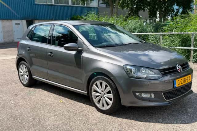Volkswagen Polo (2011) thumbnail 6