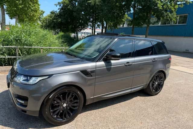 Land Rover Range Rover Sport (2017) thumbnail 3