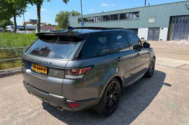 Land Rover Range Rover Sport (2017) thumbnail 6