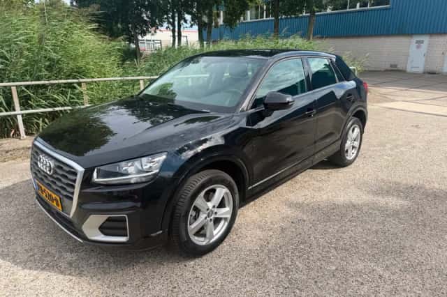 Audi Q2 (2017) thumbnail 2