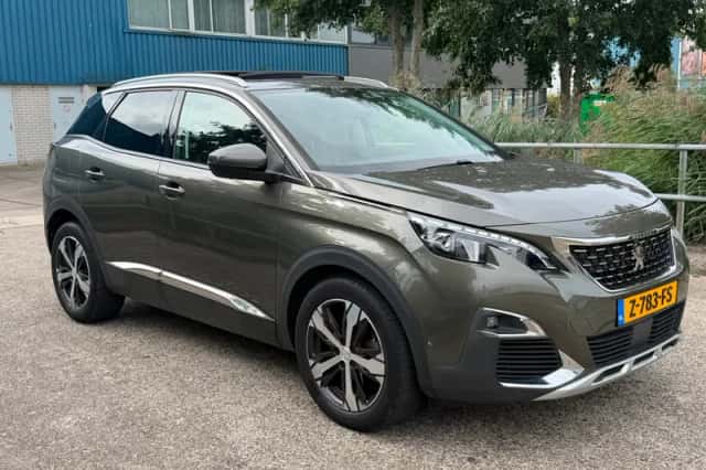 Peugeot 3008 (2017) thumbnail 6