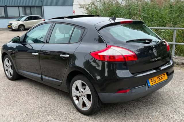 Renault Mégane (2009) thumbnail 2