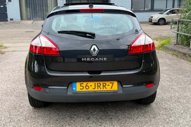 Renault Mégane (2009) thumbnail 3