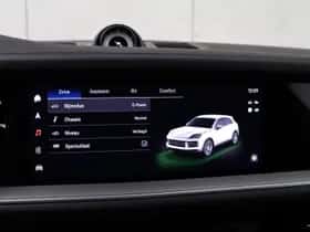 Porsche Cayenne (2024) thumbnail 14