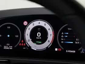 Porsche Cayenne (2024) thumbnail 18