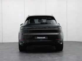 Porsche Cayenne (2024) thumbnail 30