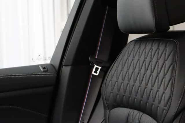 BMW X5 (2024) thumbnail 18