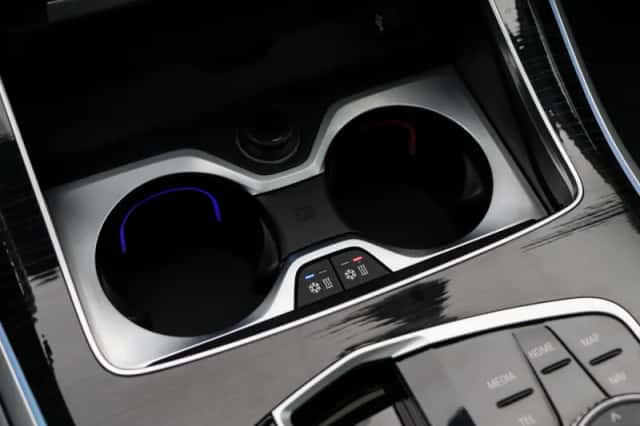 BMW X5 (2024) thumbnail 25