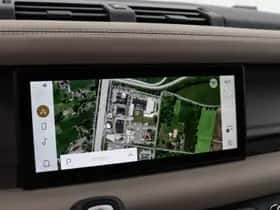 Land Rover Defender (2024) thumbnail 13