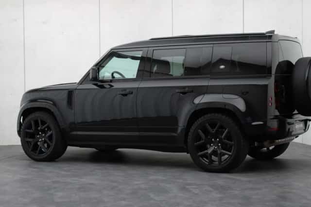 Land Rover Defender (2024) thumbnail 21