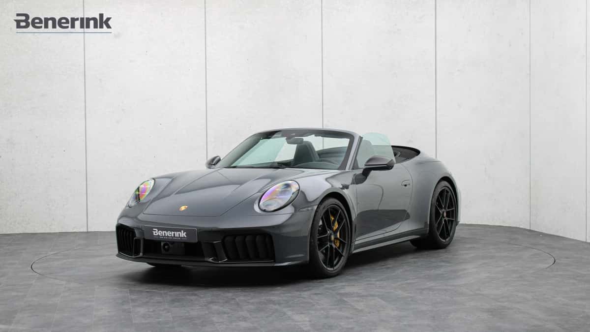 Porsche 911 (2025) — foto 1