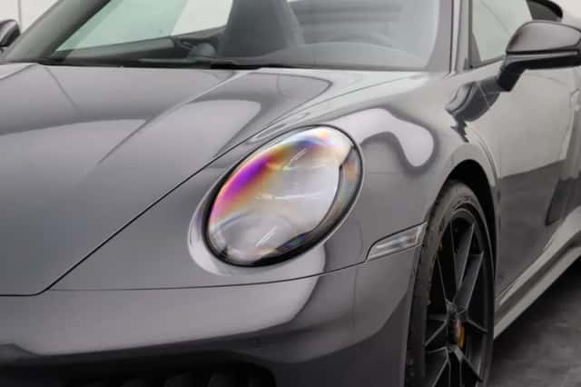 Porsche 911 (2025) thumbnail 16