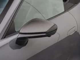 Porsche 911 (2025) thumbnail 17