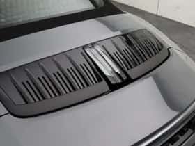 Porsche 911 (2025) thumbnail 21