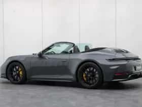 Porsche 911 (2025) thumbnail 31