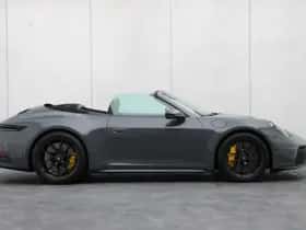 Porsche 911 (2025) thumbnail 34