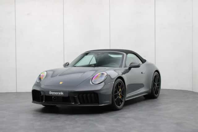 Porsche 911 (2025) thumbnail 36