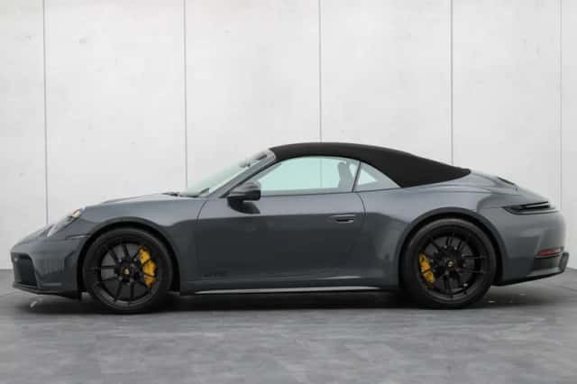 Porsche 911 (2025) thumbnail 37
