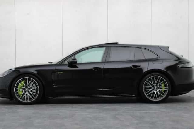 Porsche Panamera (2021) thumbnail 2