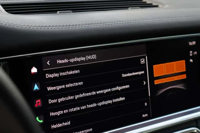 Porsche Panamera (2021) thumbnail 19