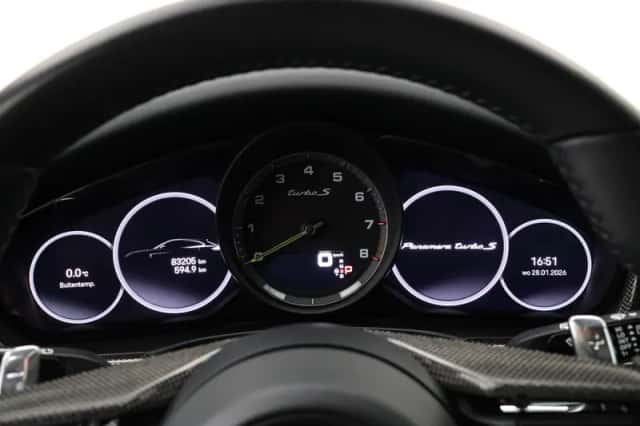 Porsche Panamera (2021) thumbnail 32