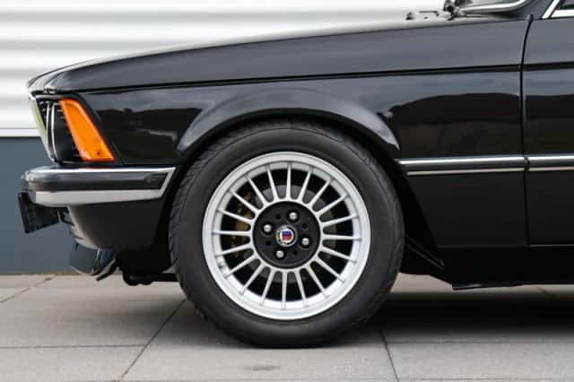 BMW 3-Serie (1981) thumbnail 4