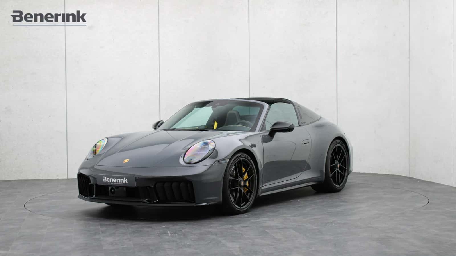 Porsche 911 (2025) — foto 1