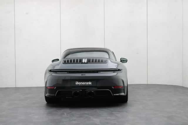 Porsche 911 (2025) thumbnail 47
