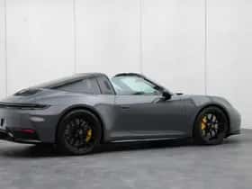 Porsche 911 (2025) thumbnail 48