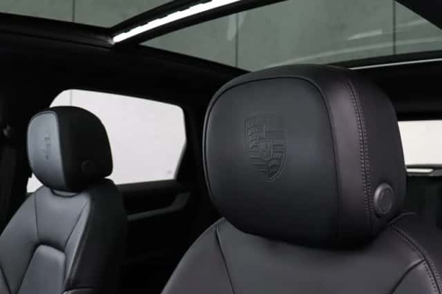Porsche Cayenne (2025) thumbnail 12
