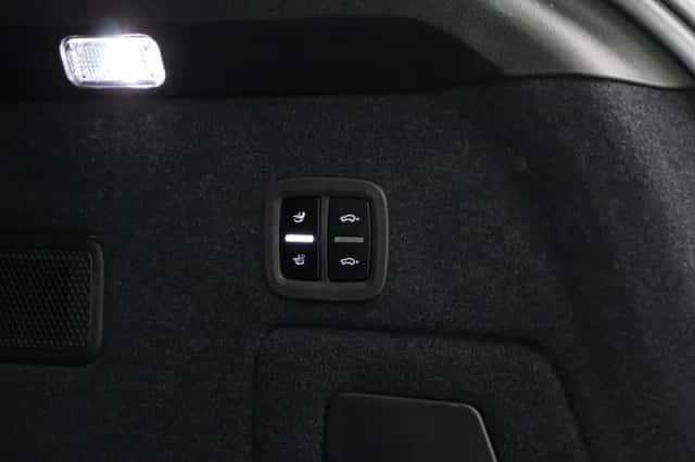Porsche Cayenne (2025) thumbnail 22