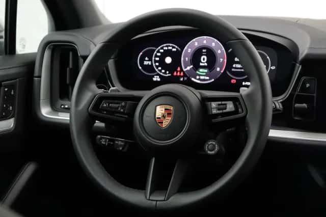Porsche Cayenne (2025) thumbnail 23