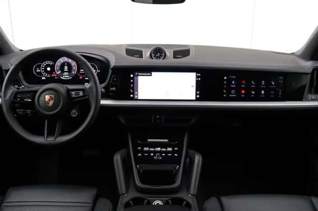 Porsche Cayenne (2025) thumbnail 24