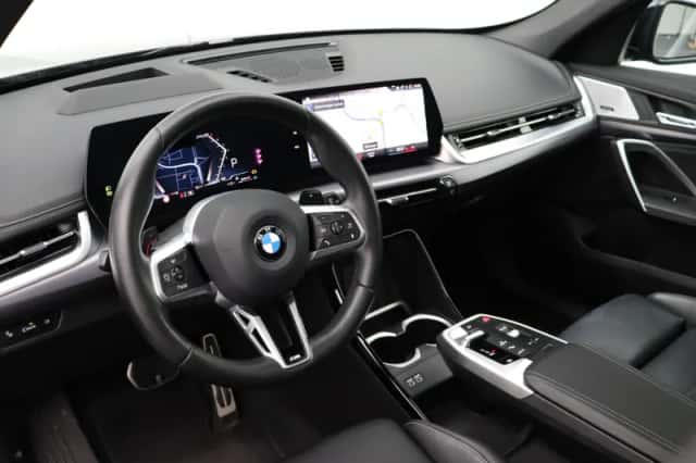 BMW X1 (2022) thumbnail 7