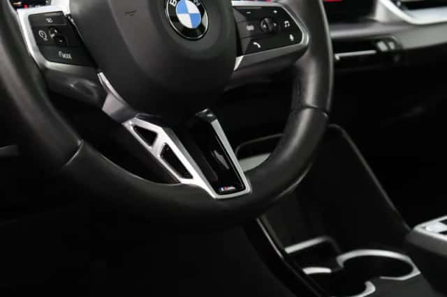 BMW X1 (2022) thumbnail 8