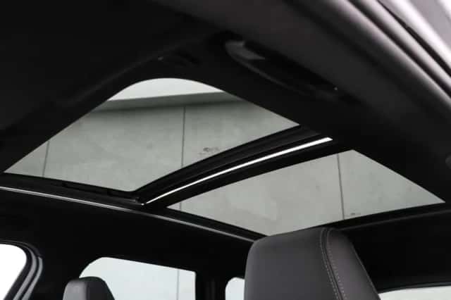 BMW X1 (2022) thumbnail 9