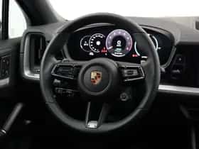Porsche Cayenne (2025) thumbnail 24