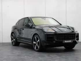 Porsche Cayenne (2025) thumbnail 5